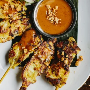 Satay Kai - Grilled chicken skewers with peanut sauce