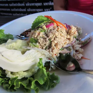 Larb Kai