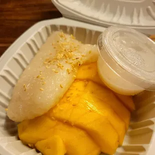 Mango sticky rice
