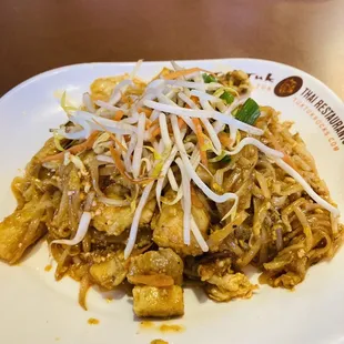 Pad Thai with Chicken