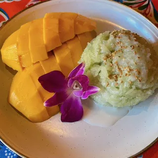 MANGO STICKY RICE