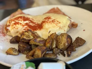 Blue Willow Restaurant & Gift Shop