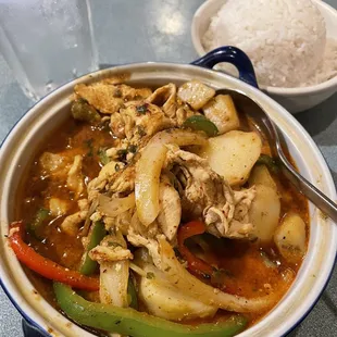 Chicken EN26. Massamun