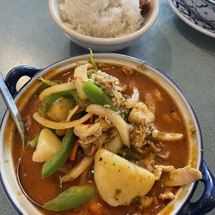 EN26. Massamun, can never have enough! It's so delicious...only wish it had less bell peppers and onions.