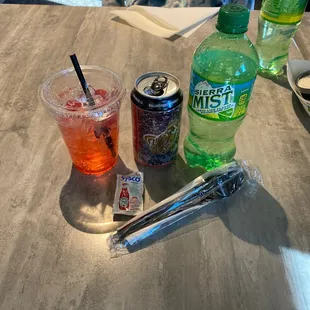 Drinks and utensils.
