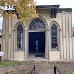 The original Masonic fascade