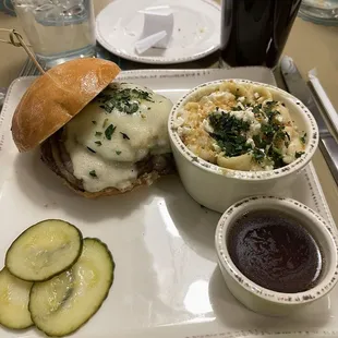 Prime rib sandwich with mac n cheese