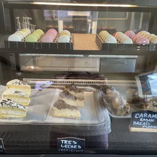 Macarons and cakes