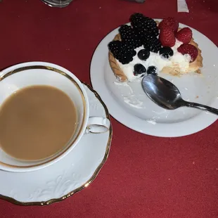 Coffee and tart