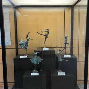 Ballerina statues in main hallway