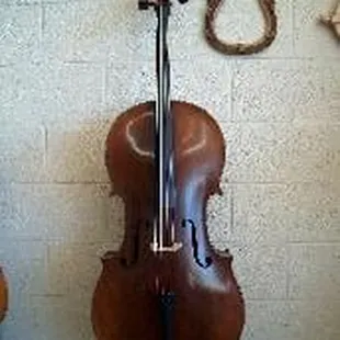 Leon Mougenot cello at Tulsa Strings Violin Shop