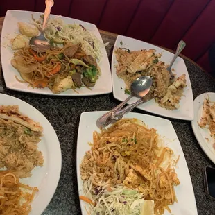 Arizona fried rice level 3, pad Thai level 3, chicken noodles level 4