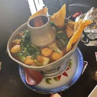 S6 Kao Lao Yen Ta Fo (Hot Pot)