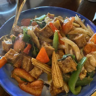 V17 Pad Kee-Mao (price without meat)