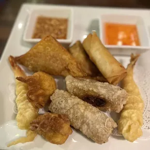 Appetizer Tum Rub Thai Sampler