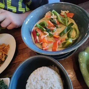 Egg roll, Chicken wings, Tom Kha Gai, Pad Thai,  Pad Kee Mow, Green Curry Everything was delicious!!!!Coconut Ice cream.