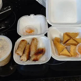 $25 dollars plus tip for a soup and two appetizers