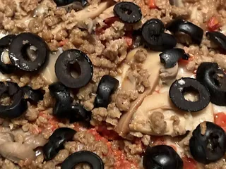Lucky's Sir Pizza