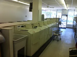 Coin Clean Laundry