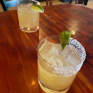 Margaritas (yum!)