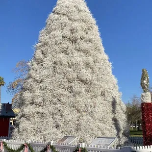 Tumbleweed Christmas Tree