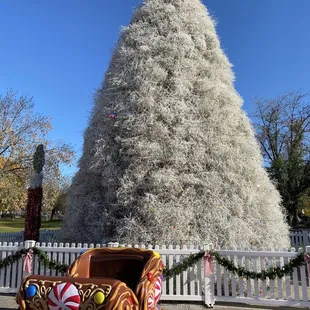 Tumbleweed Christmas Tree