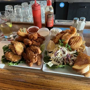 Western Sampler plus Fish and Sticks before Comedy show.  Fried bar food, and ya can&apos;t go wrong.