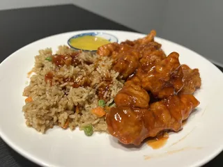 Main Moon Chinese Restaurant