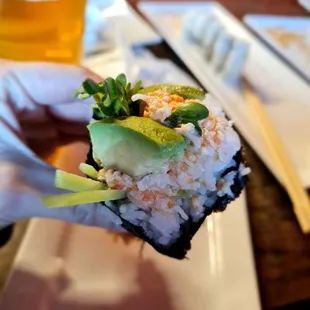 Spicy crab hand roll