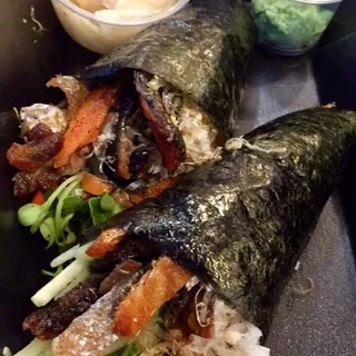 Salmon Skin Hand Roll