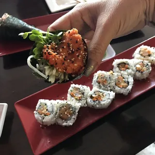 Spicy Tuna Hand Roll