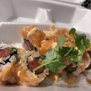 Sexy Spicy Salmon Crunch Roll without the crunch