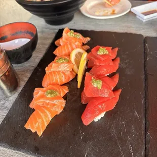 Salmon Nigiri, Tuna Nigiri