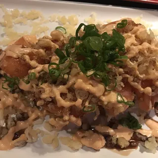 Sexy Spicy Salmon Crunch Roll