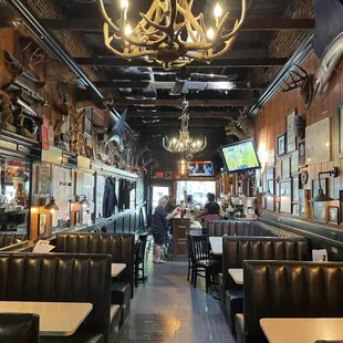the inside of the restaurant