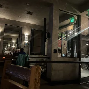 Incredible spot! Amazing vibe and a true local hang out. Come here and enjoy best of studio city.