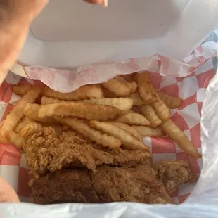 5pc Chicken Tenders no sauce