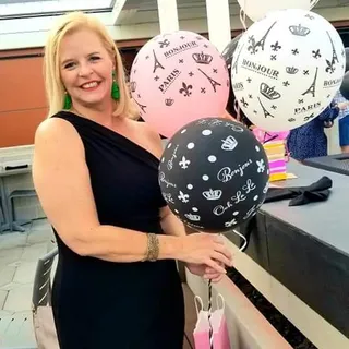 Lisa F.