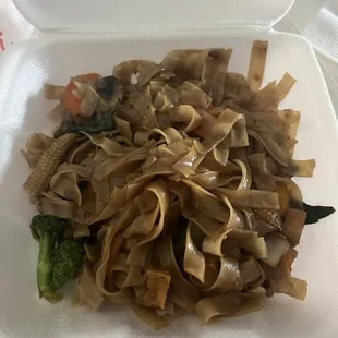 Pad Kee Mow