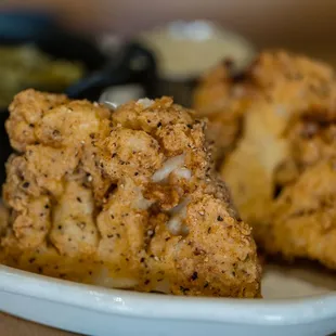 fried chicken wings, bbq wings, poultry, chicken wings and fried chicken, bbq chicken, fried chicken, chicken wings, food, chicken