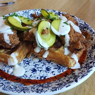 Asheville Hot with Mac-N-Cheese Waffles*