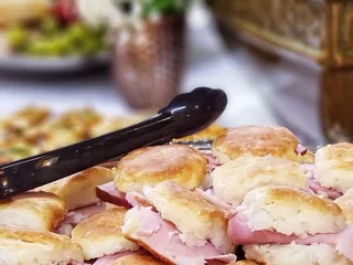 Sweet Tea & Biscuits Cafe