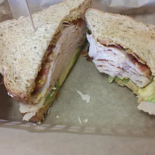 Turkey Avocado Sandwich