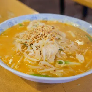 Chicken Curry Pad Thai Noodles (Extra Hot)