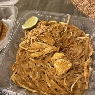 Chicken Pad Thai