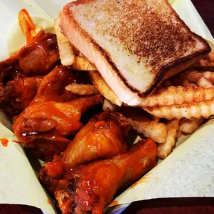 Buffalo Wings with Fries and Toast