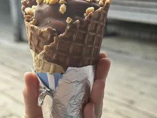 Up the Creek Boat-Ique