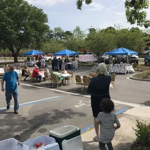 People eating and having fun