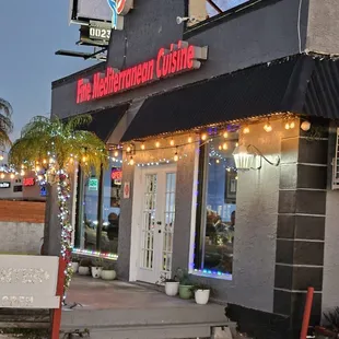 the entrance to the restaurant