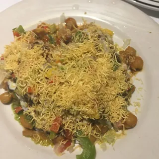 Samosa chaat